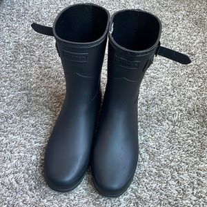 Black Hunter Rain Boots, Size Women’s 7, Worn Once